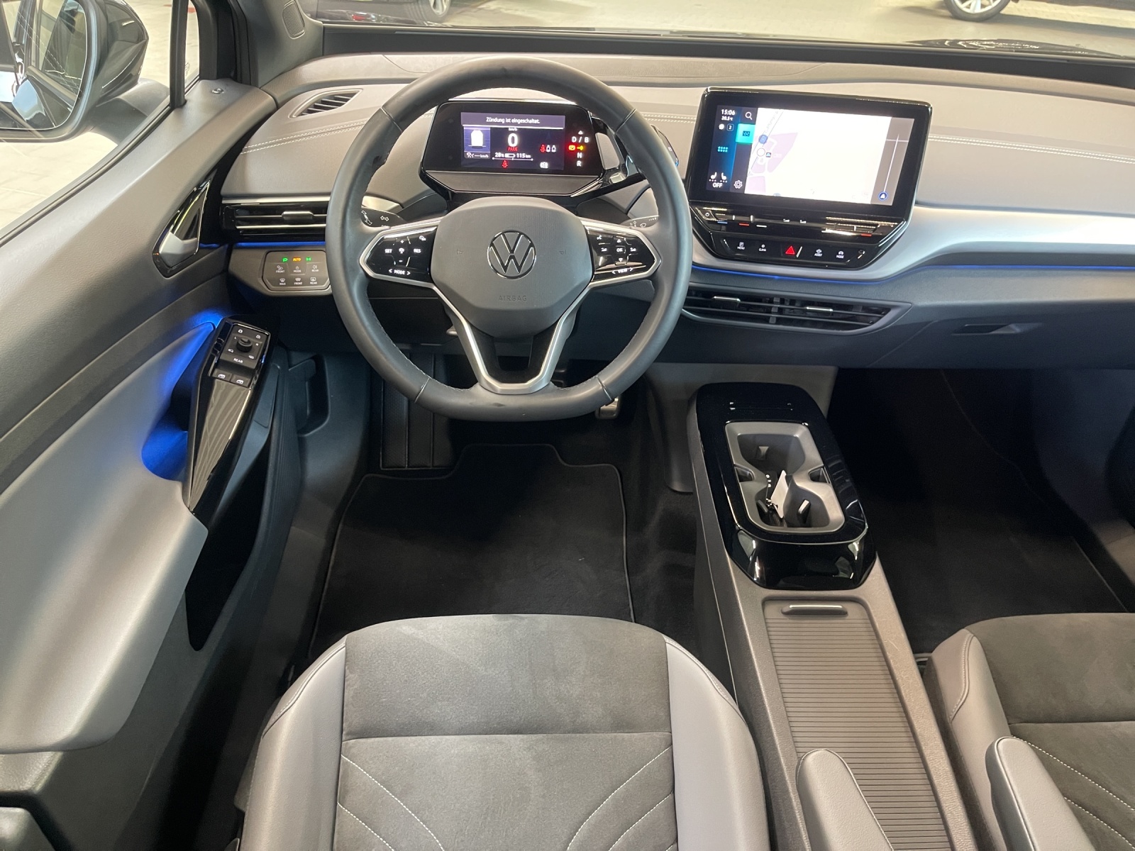 ID.4 Pro Performance 150 kW IQ-Light Infotainment+Design-Paket