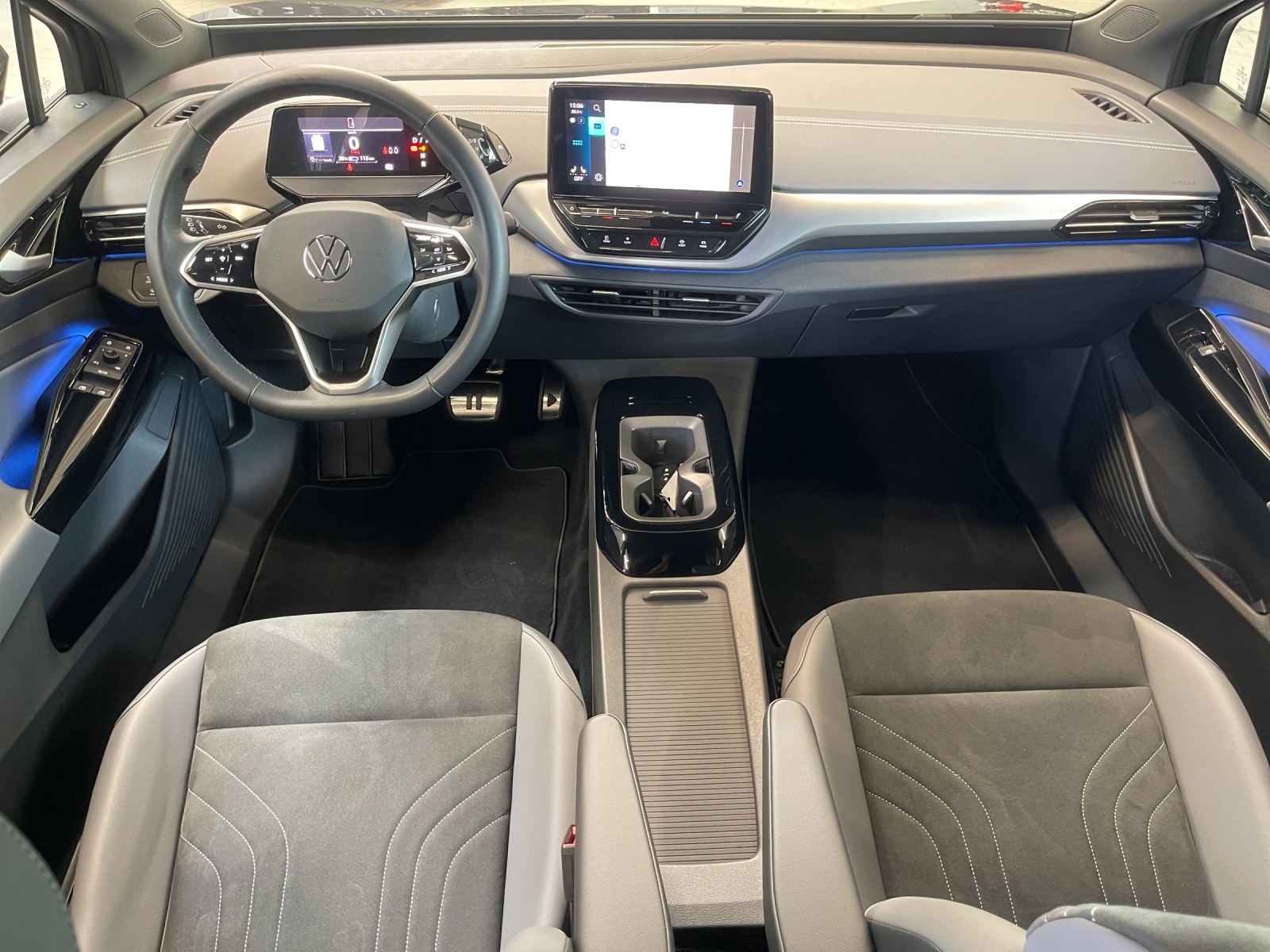 ID.4 Pro Performance 150 kW IQ-Light Infotainment+Design-Paket