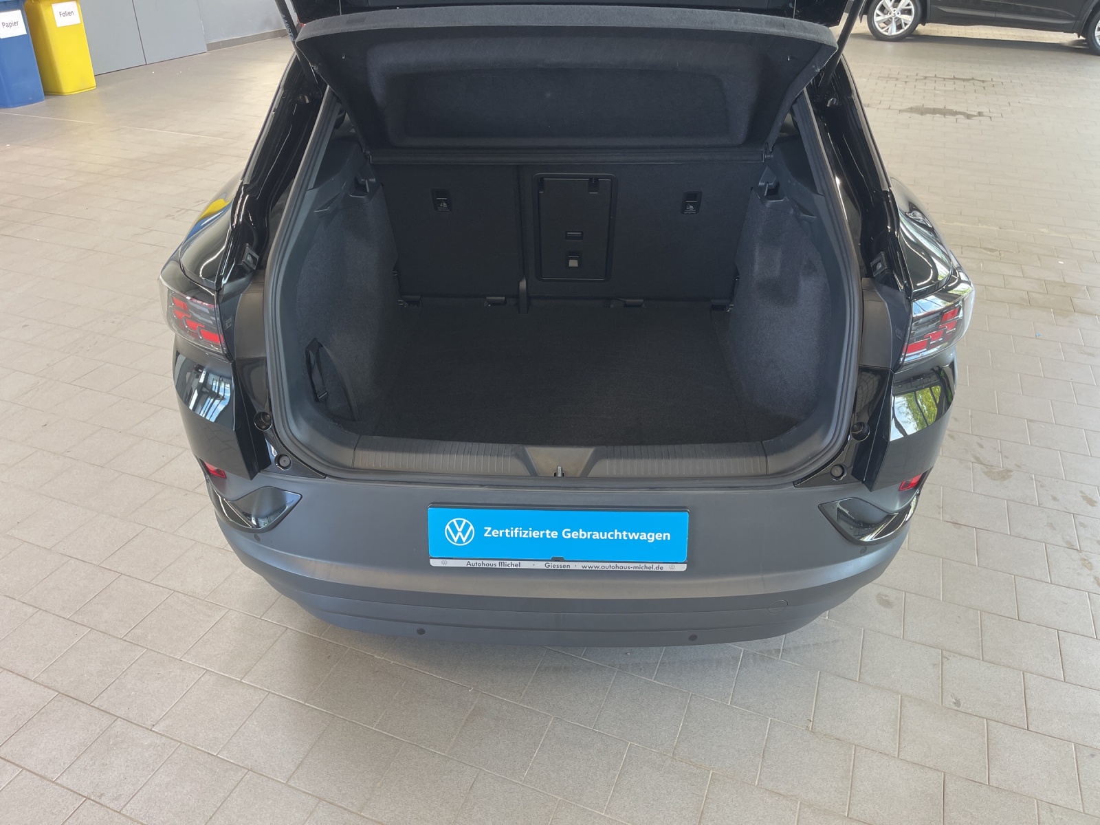 ID.4 Pro Performance 150 kW IQ-Light Infotainment+Design-Paket