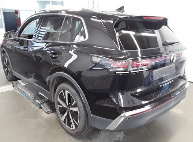 Tiguan 2.0 TDI DSG Elegance IQ-Light Standheizung Panodach AHK