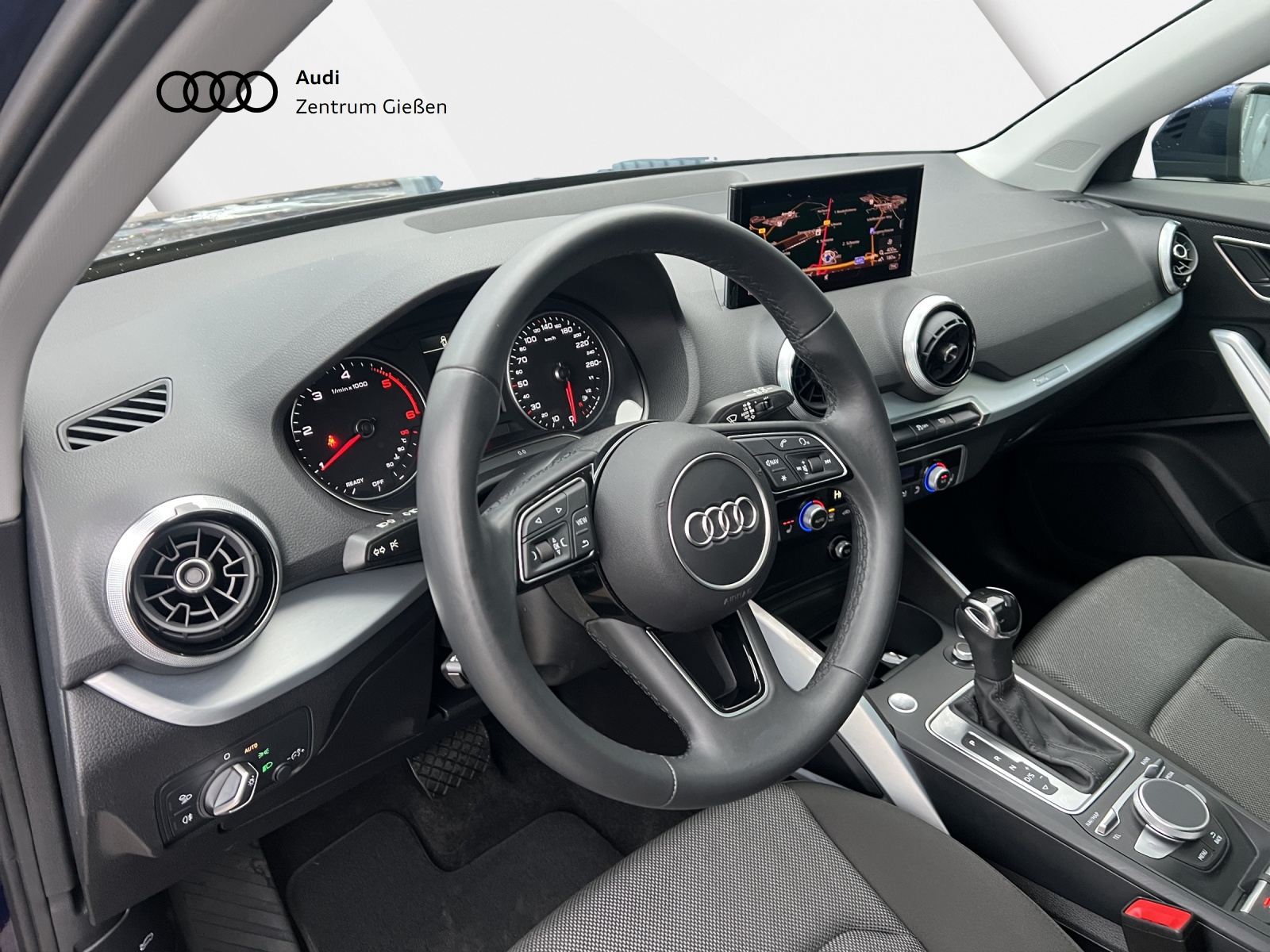 Q2 35 TDI S-tronic advanced Pano Navi Assistenzpaket