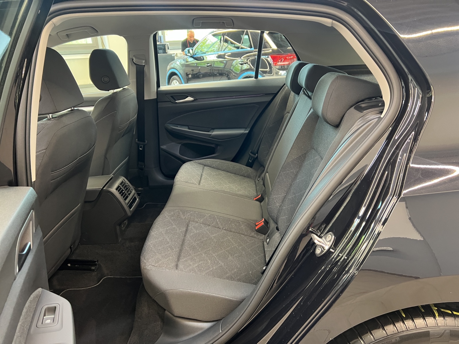 Golf VIII 1.5 TSI Life LED-Plus TravelAssist Navi Sitzheizung