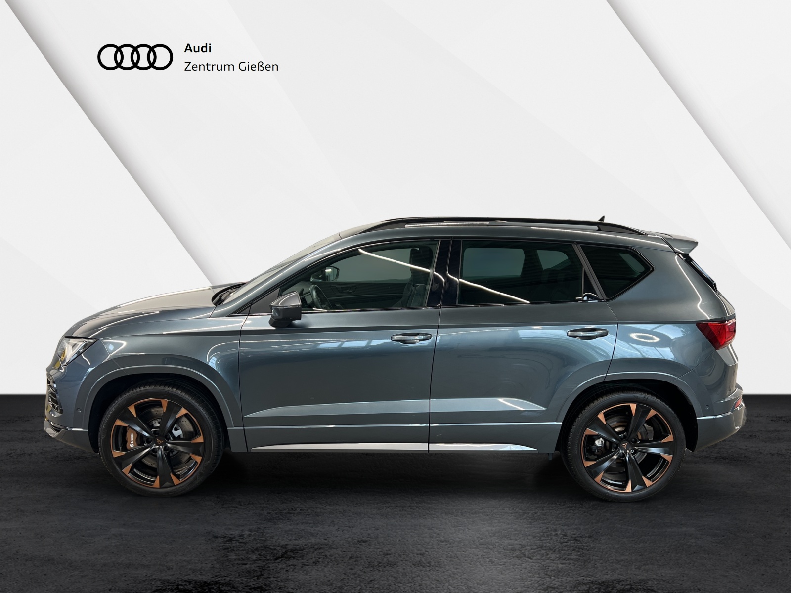 Ateca 2.0 TSI 4Drive DSG Brembo AHK Beats Lenkradheizung Front- und Rückfahrkamera