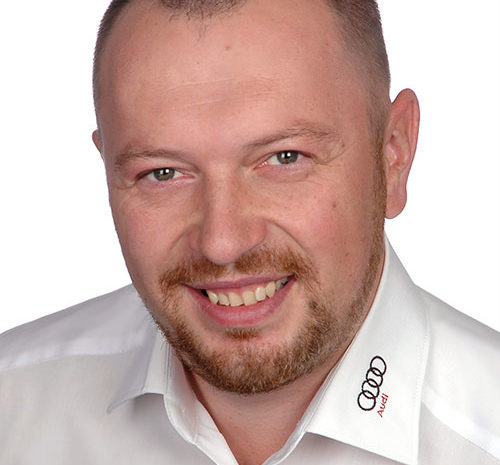  Viktor Gaier